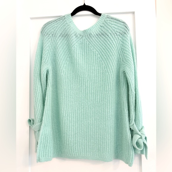 Project Naadam Sweater boatneck knit bell long sleeves mint green women’s size M - Picture 4 of 6